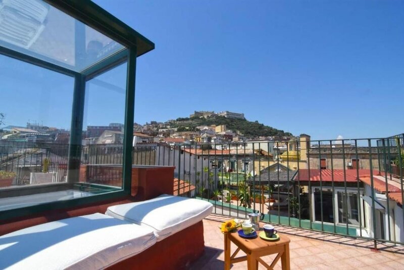Апартаменты Case Cosi Napoli - Suite con Terrazza 19 в Неаполе