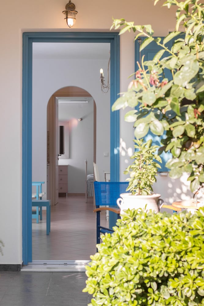 Фото 9 Muses Naxos beach hotel