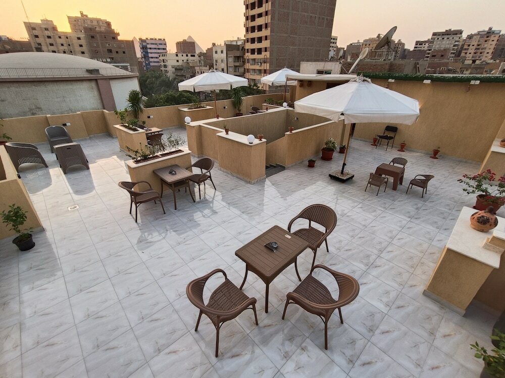 Фото Discover Pyramids inn