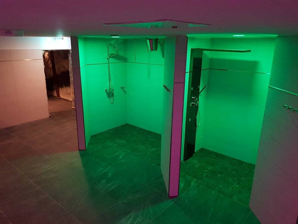 Фото Ruhr Inn Hotel