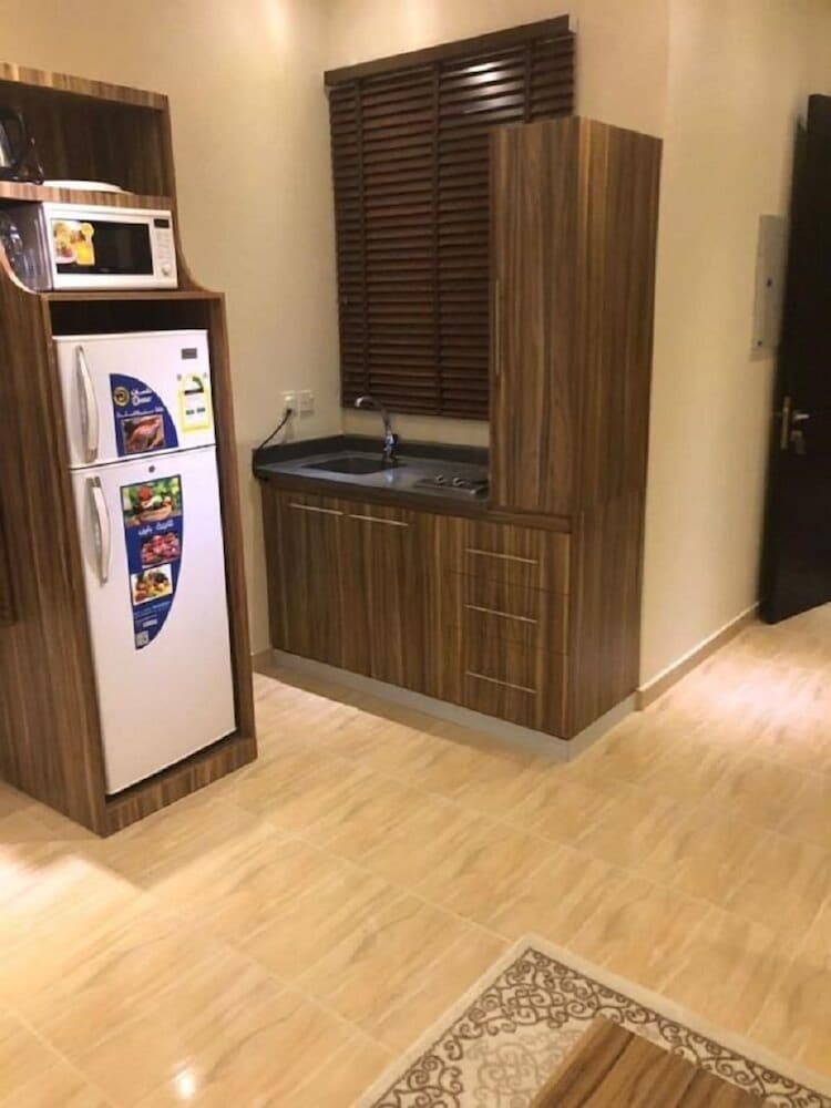 Фото Almakan Hotel 108