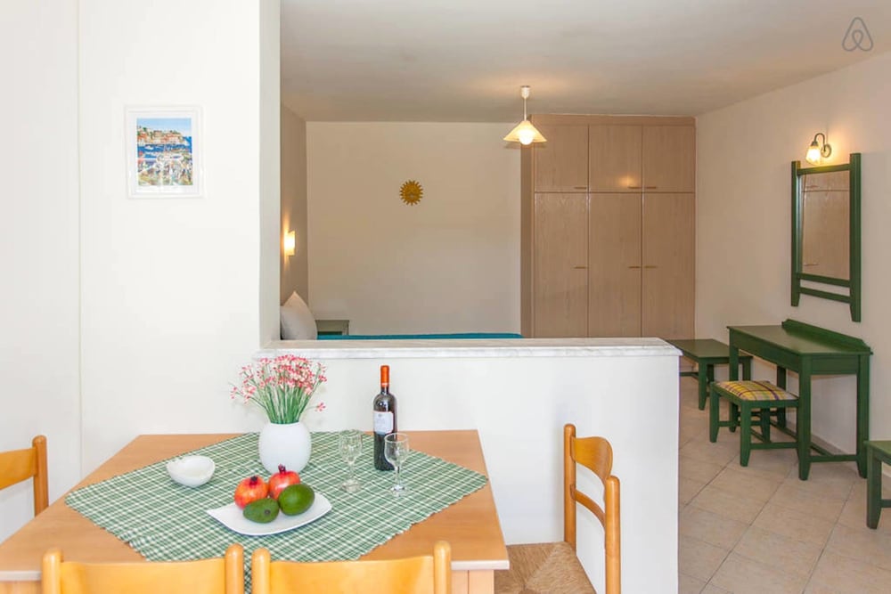 Фото Armonia Apartments & Studios