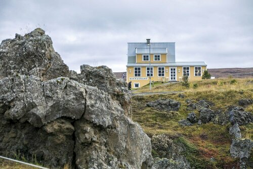 Гостиница Fosshóll Guesthouse