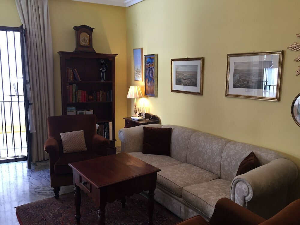 Фото Alfalfa Deluxe Suite by Valcambre