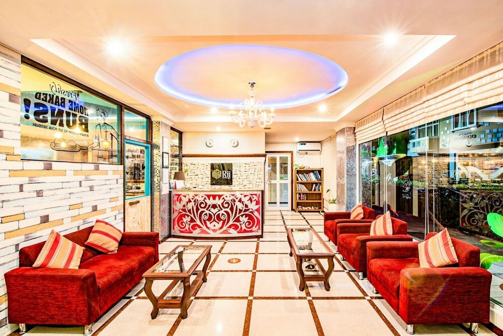 Фото отеля 1