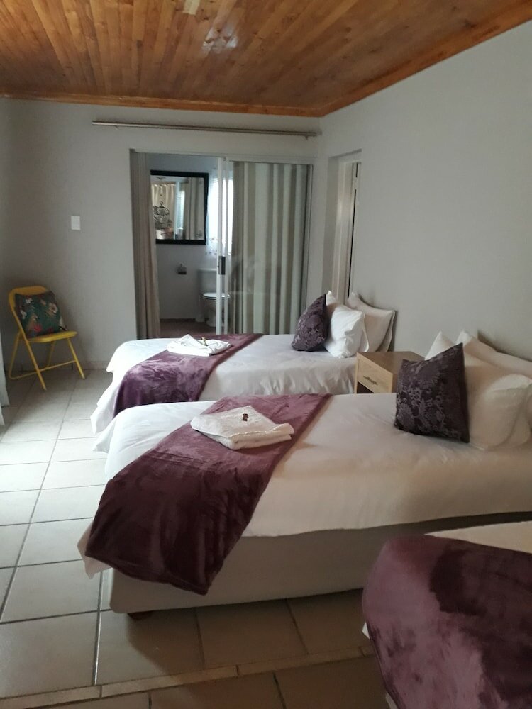 Фото Caledon Overnight Rooms