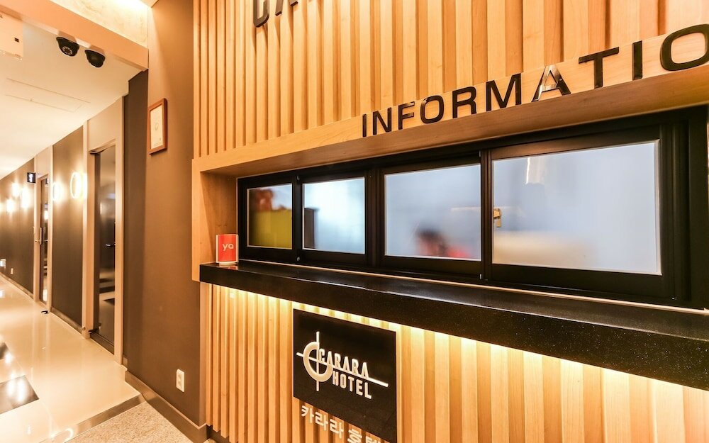 Фото Geojedo Jangseungpo Hotel Carara