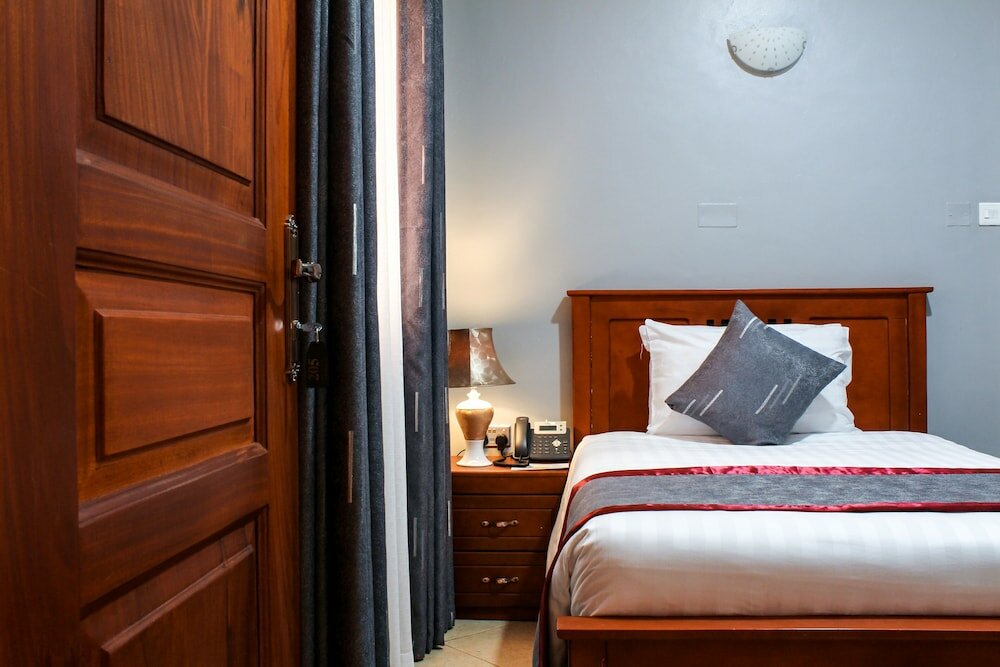 Фото Excelsis Garden Hotel