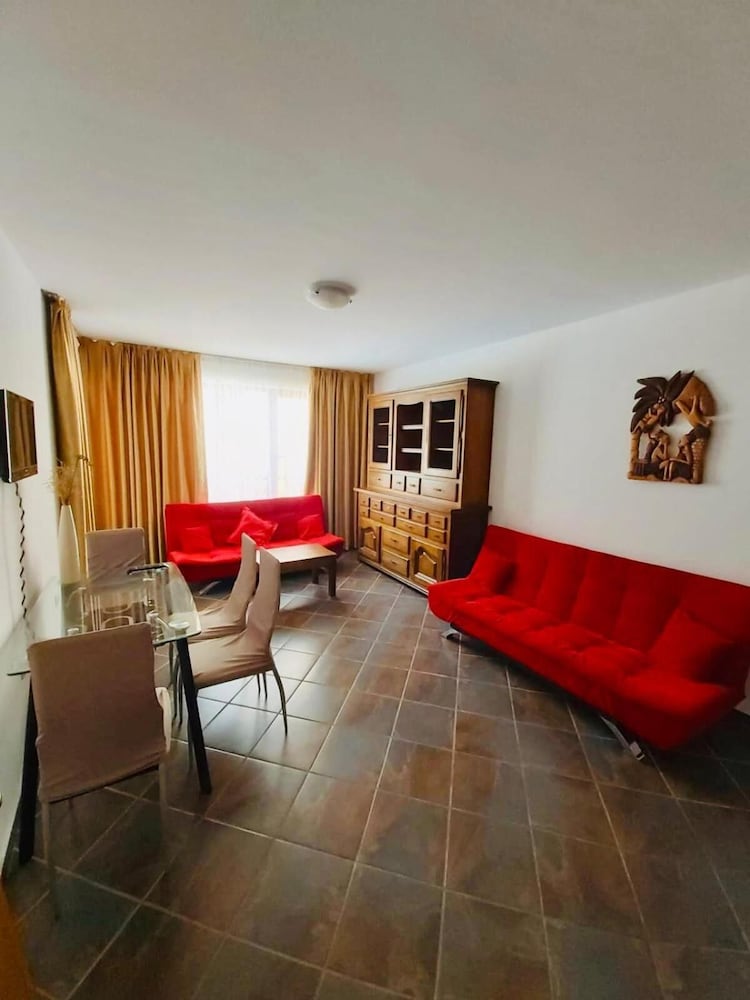 Фото Magnolia Garden Hotel