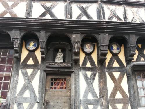 Фото La Tourelle du Beffroi