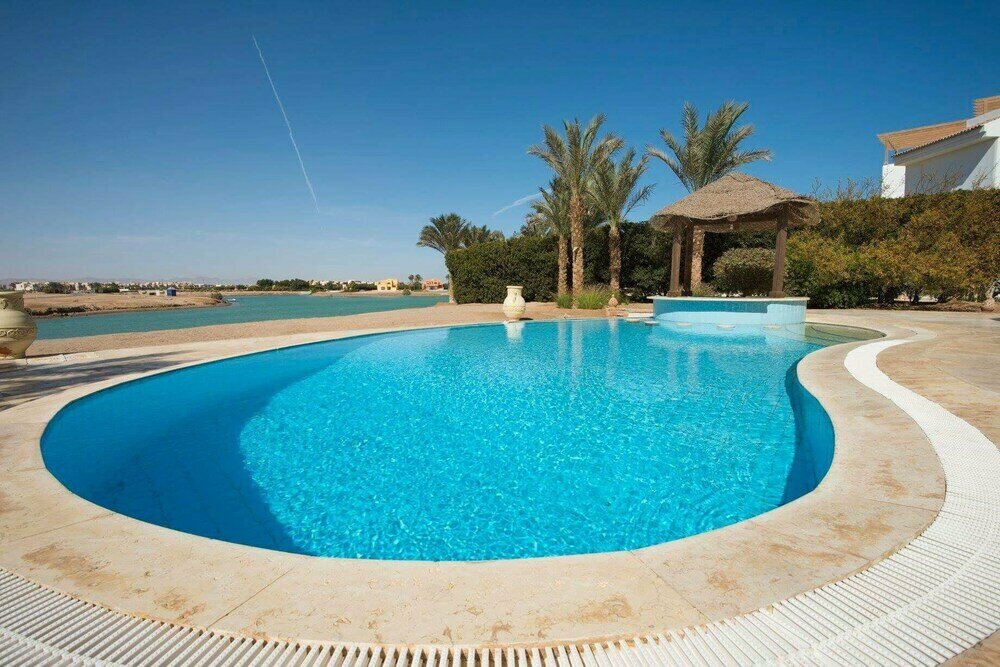 فندق Charming Villa in El Gouna with Pool ، الجونة، صورة
