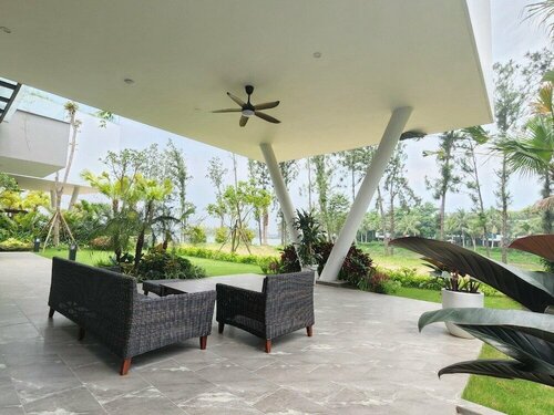 Гостиница Flamingo Dai Lai Resort Vila Tu Nhan BBQ в Виньйене