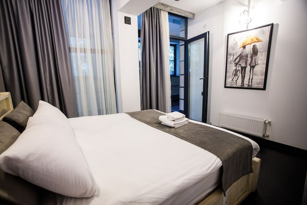 Фото The Phoenix Boutique Hotel