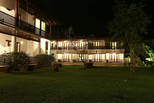 Внешний вид отеля Nooit Gedacht Heritage Hotel-Original Dutch Governor's House в Талпе, фото 2