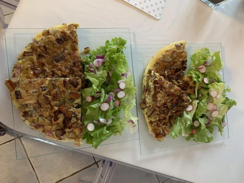 Фото Aux Deux Lots