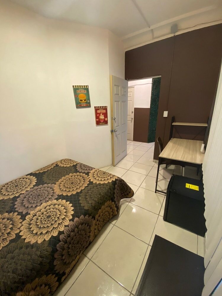 Фото Roomies Hostel Centro Medico