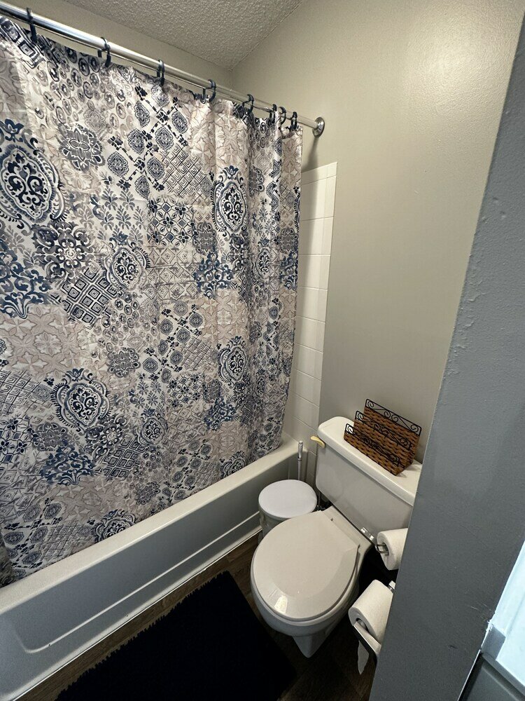 Фото 2 Br con patio por el centro comercial