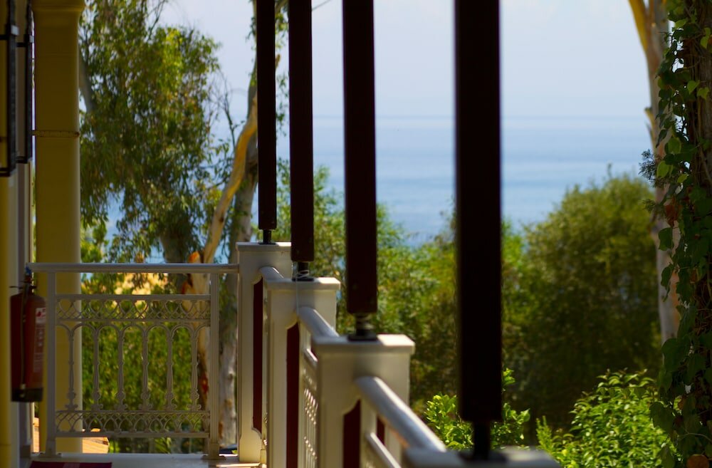 Фото Pyrgaraki Studios and Apartments