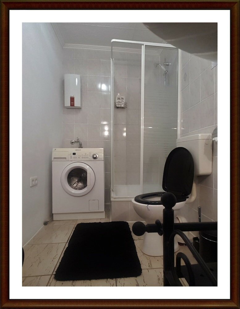 Фото Kolev Apartments