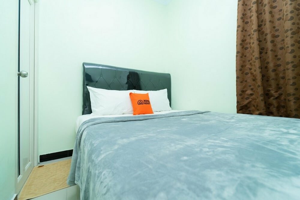 Hotel KoolKost Syariah near Velodrome Rawamangun, Jakarta, photo