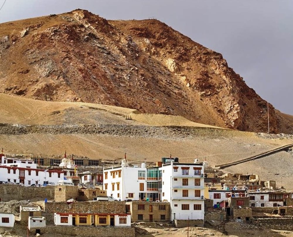 Фото Tih Tsomoriri Hotel Lake View