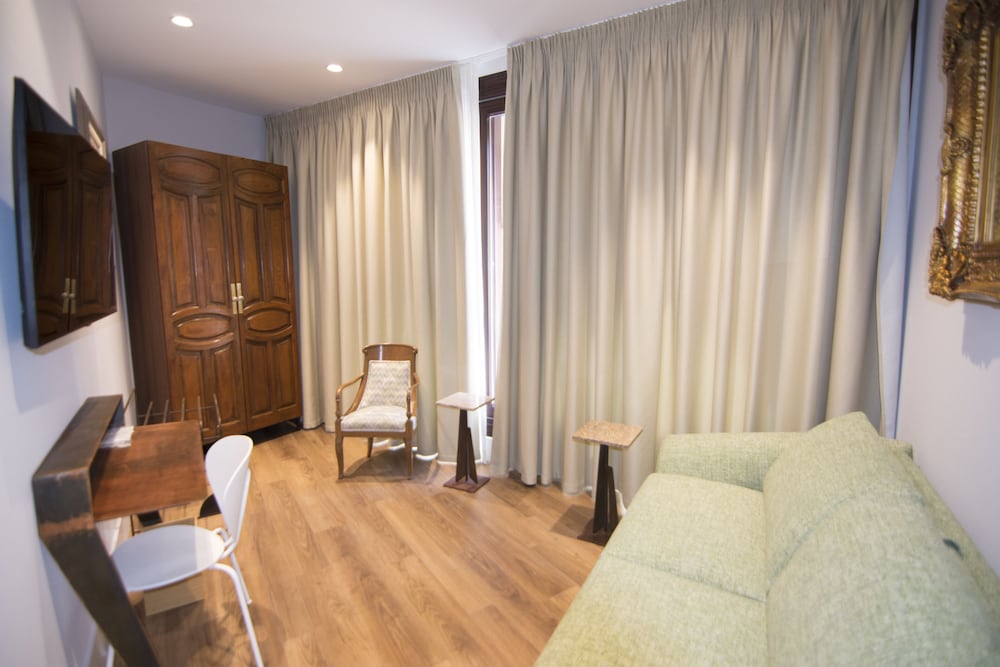 Фото Hotel Oleum