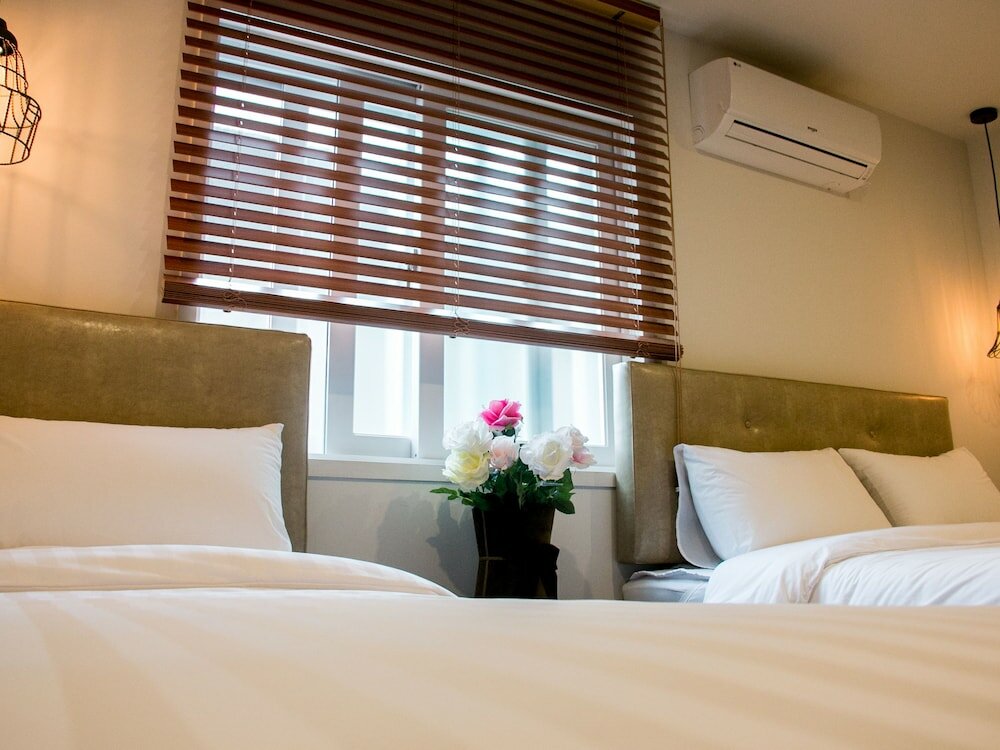 Фото Hi Jun Guesthouse