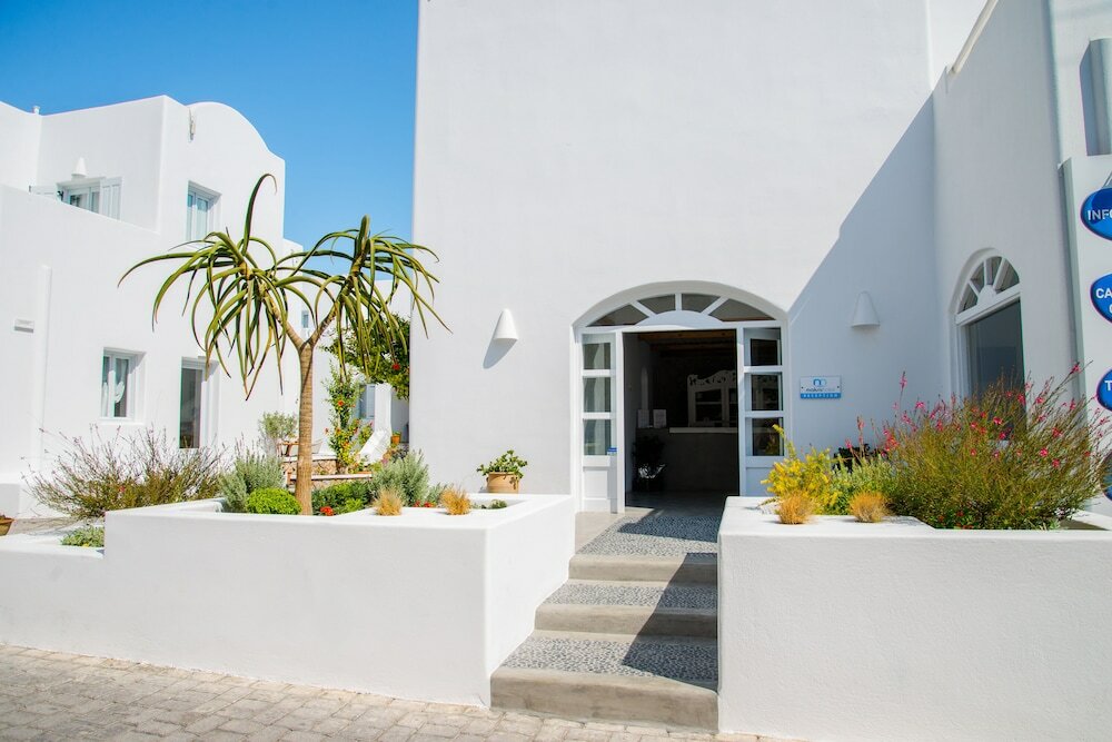 Фото Makris Beach Hotel