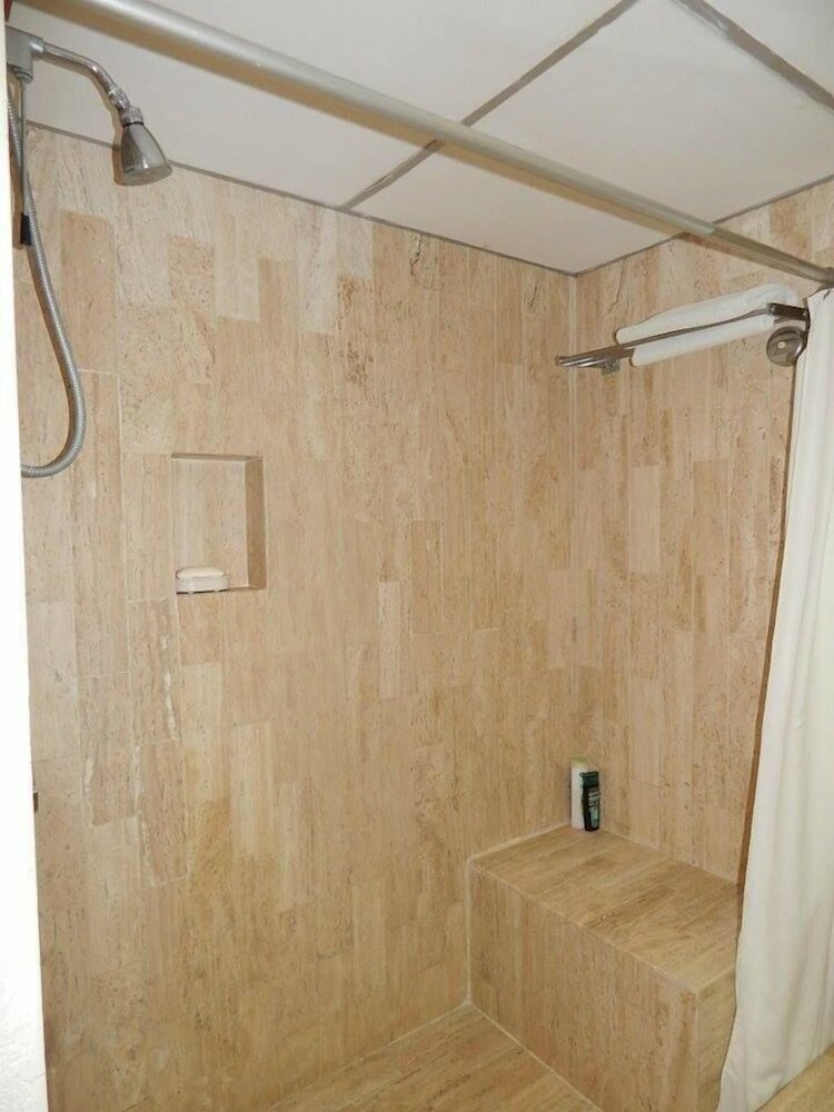 Фото Solymar Cancun Condos