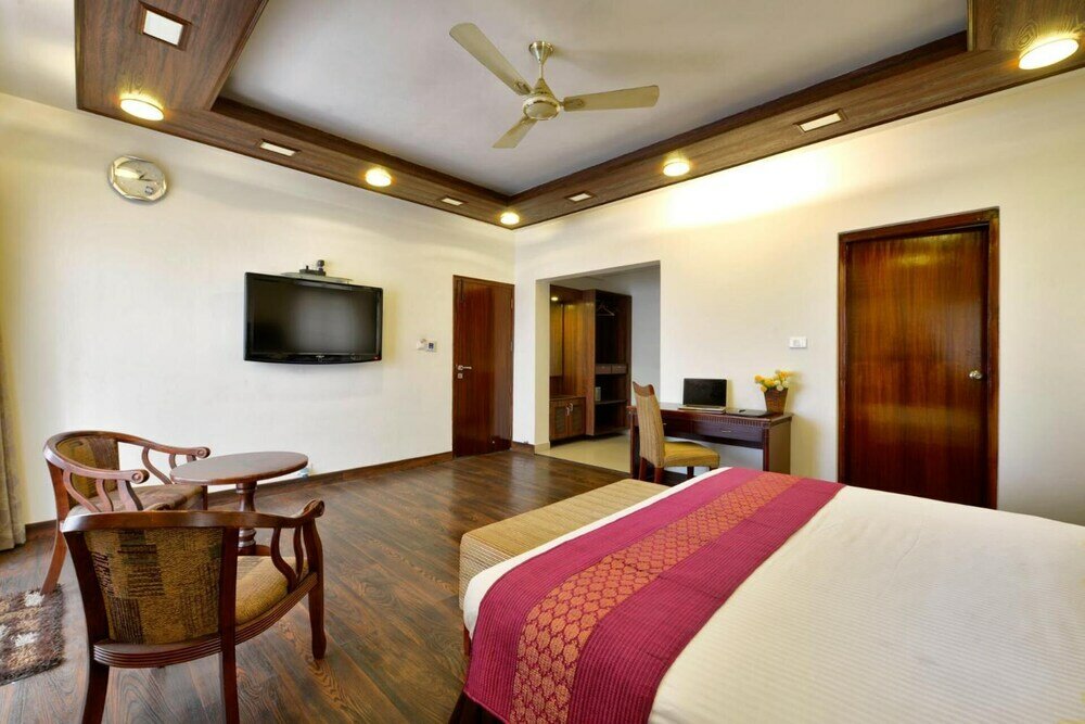 Фото Pleasant Boulevard MG Road