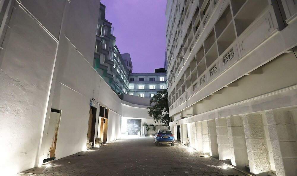 Фото Pharos Hotels