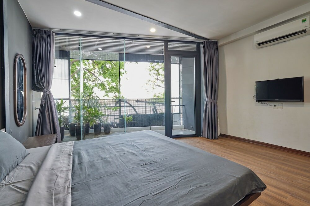 Фото The Garden Capsule Hotel