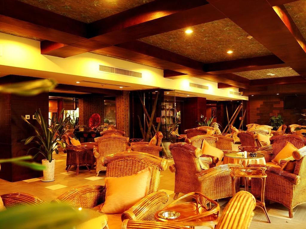 Фото Huaxi Angel Hotel - Chengdu