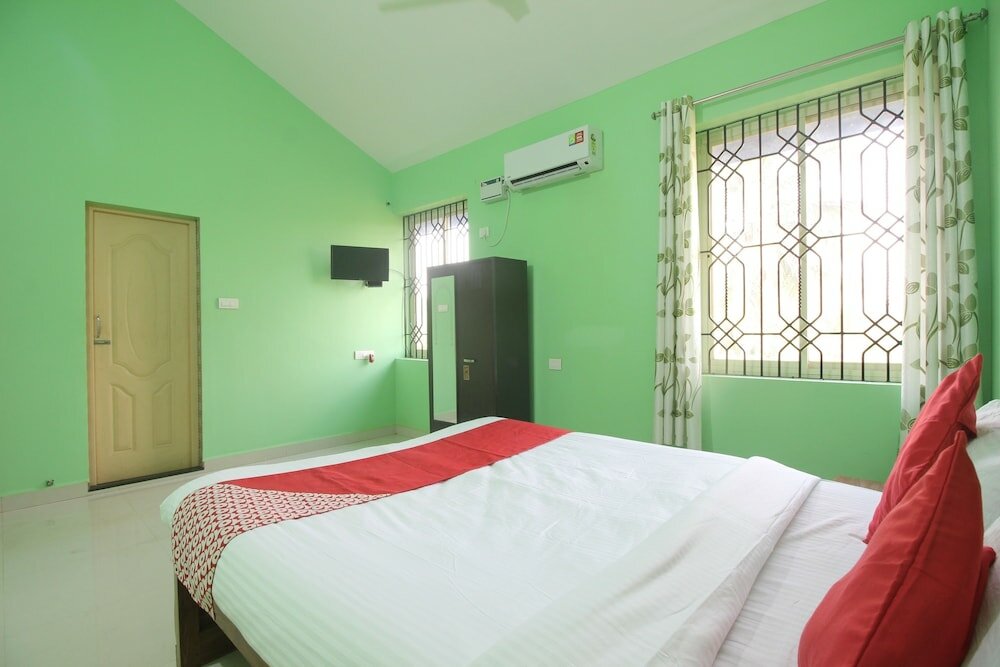 Фото Oyo 39345 Chrisander's Resort