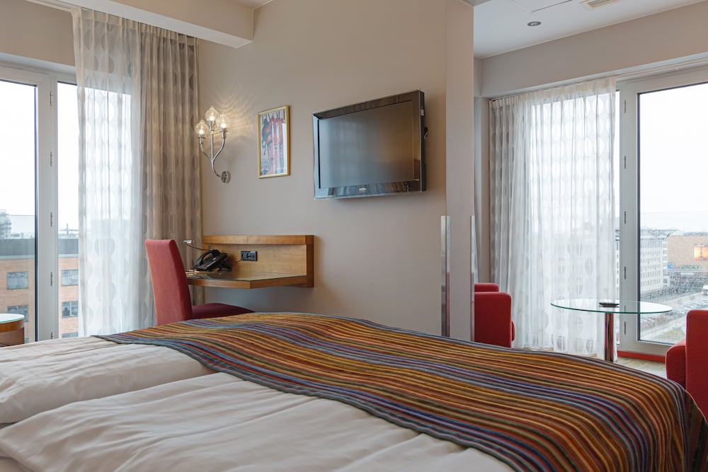 Фото Tivoli Hotel