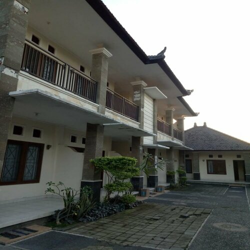 Гостиница Pondok Wisata Intan Indah 1 в Денпасаре