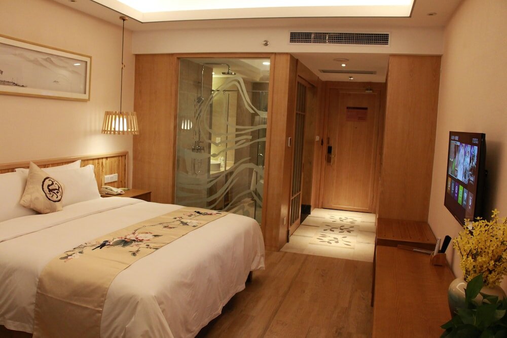 Фото Queshan Lake Arcadia Intl Resort