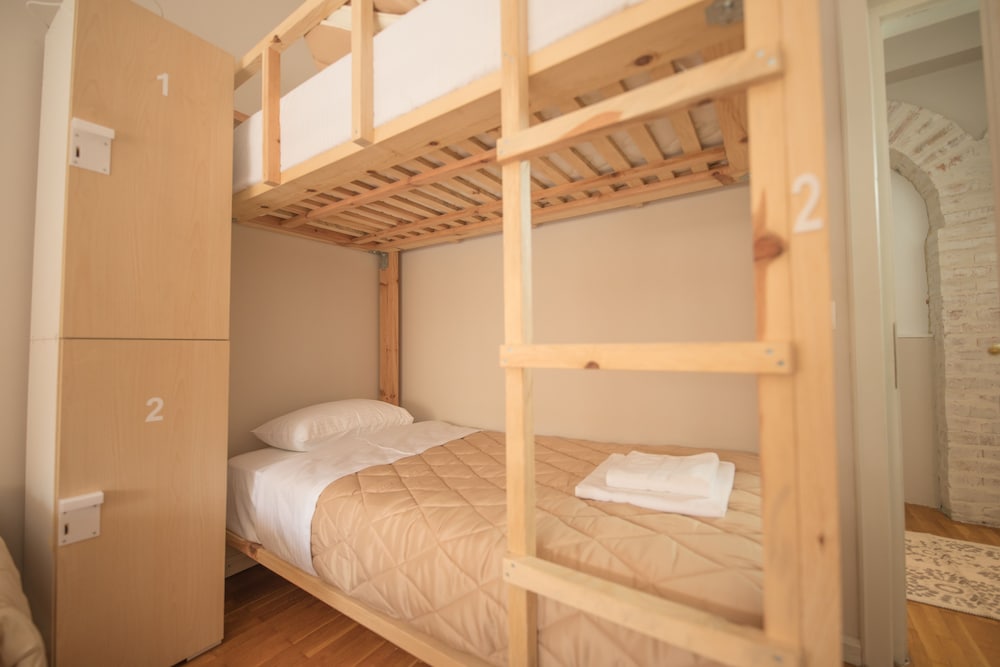 Фото Mosaic Home - Hostel