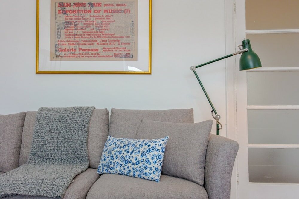 Фото Contemporary 2 Bedroom Flat in Bayswater