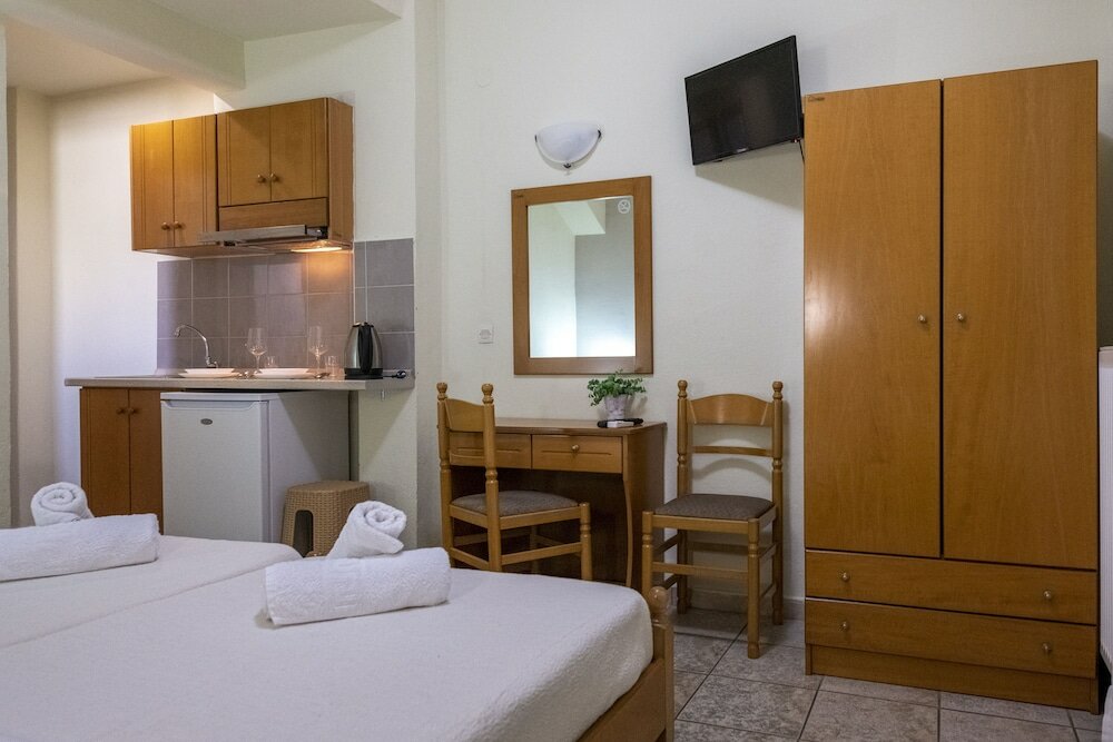 Фото Lucia Hotel Paralia