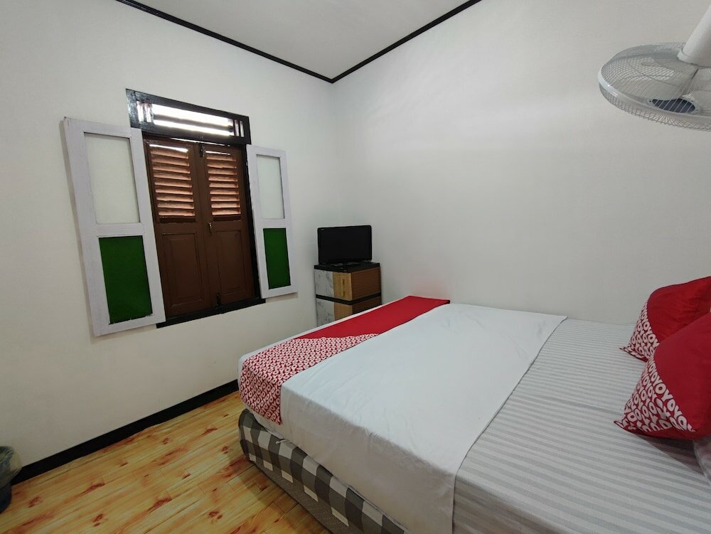 Фото Oyo 92357 Zzip Homestay