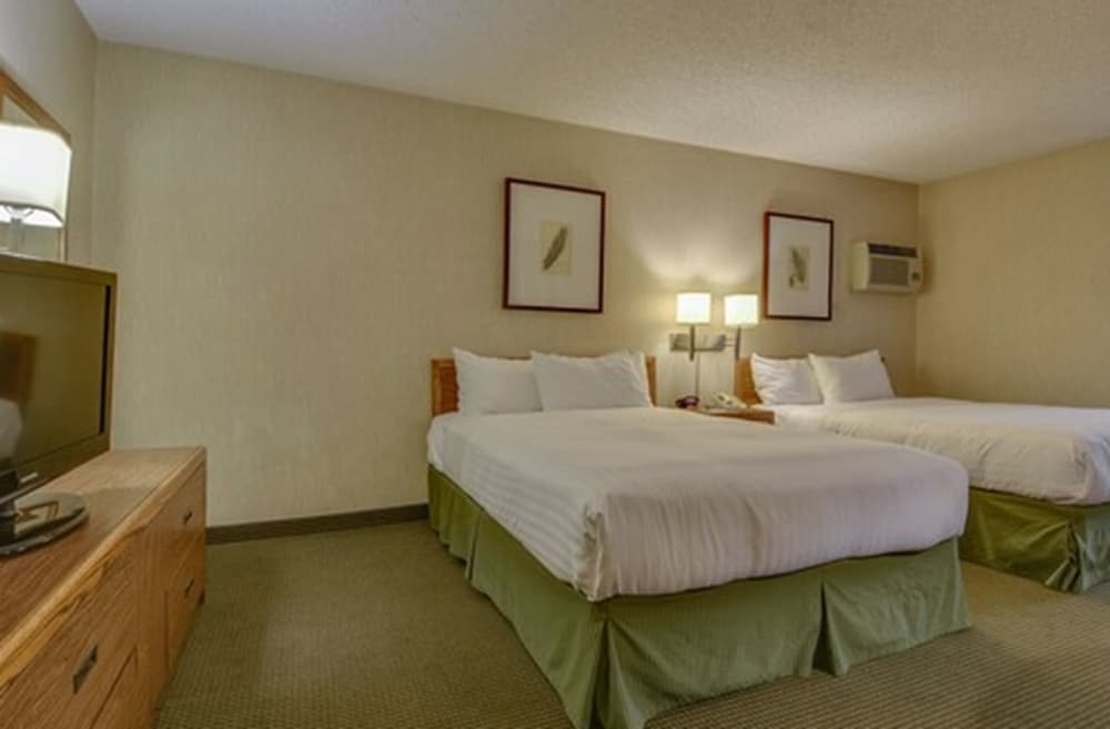 Фото Vagabond Inn Los Angeles at Usc