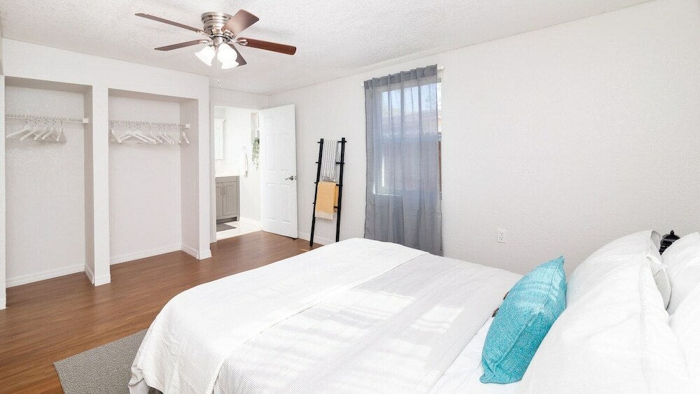 Фото A Getaway on Walnut