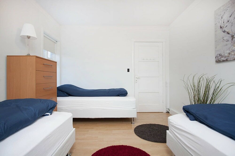 Фото Hringbraut 104