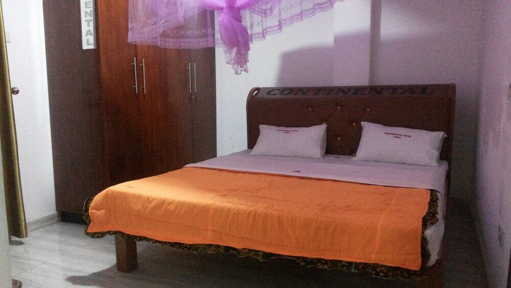 Фото Continental Hotel Gulu