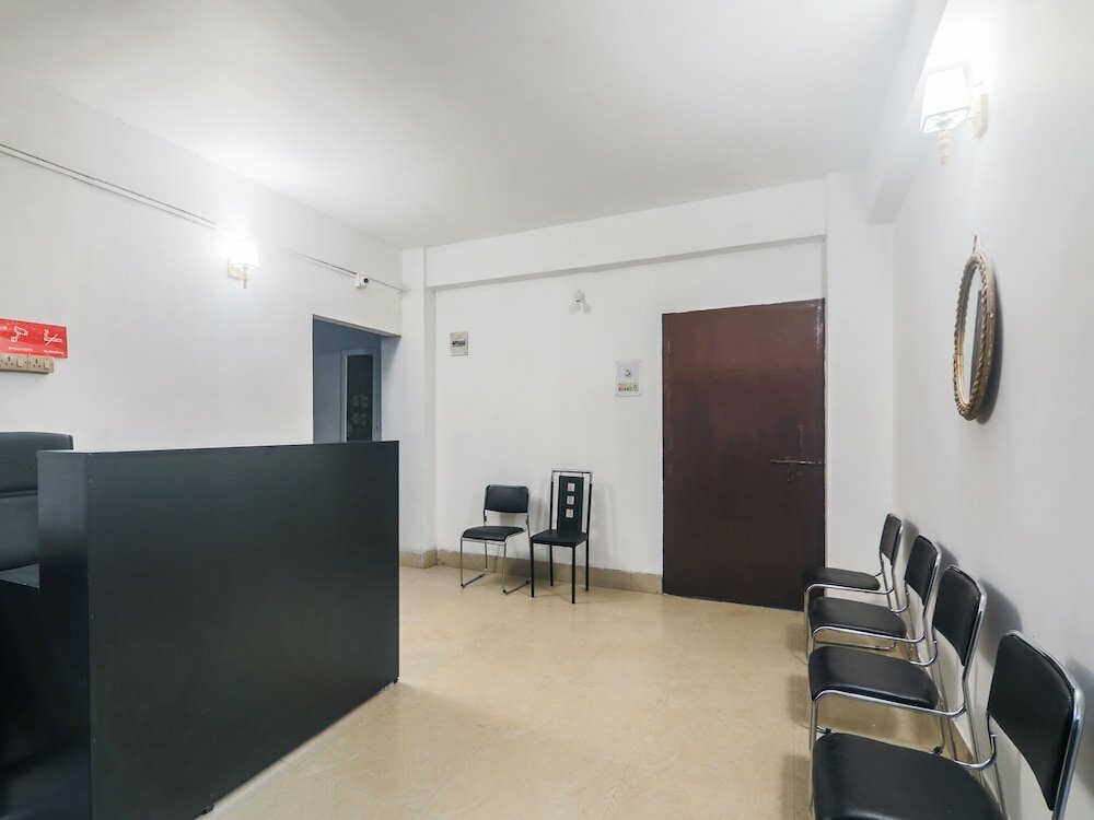 Фото Oyo Flagship 15828 Neexotica