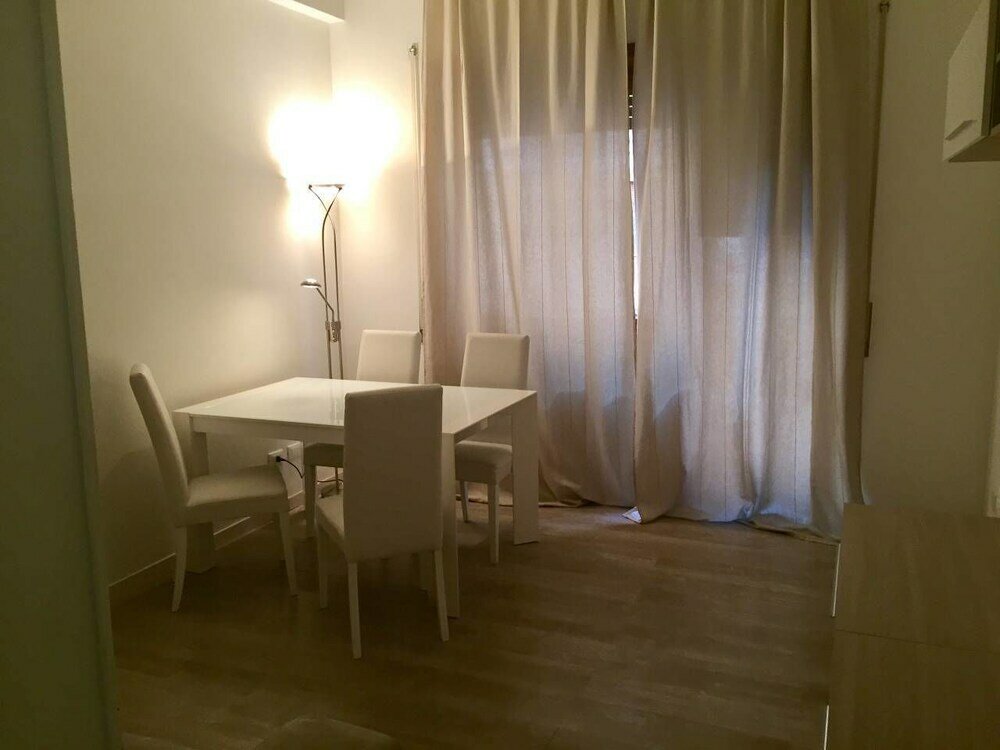 Фото Retro2 Vaticano-max 4 pax