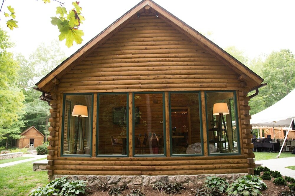 Фото Chatfield Hollow Inn