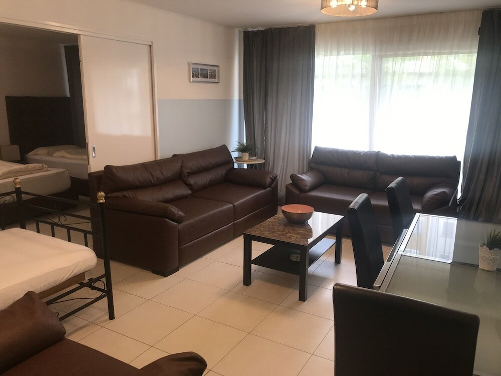 Фото Апарт-Отель Munich Downtown Suites