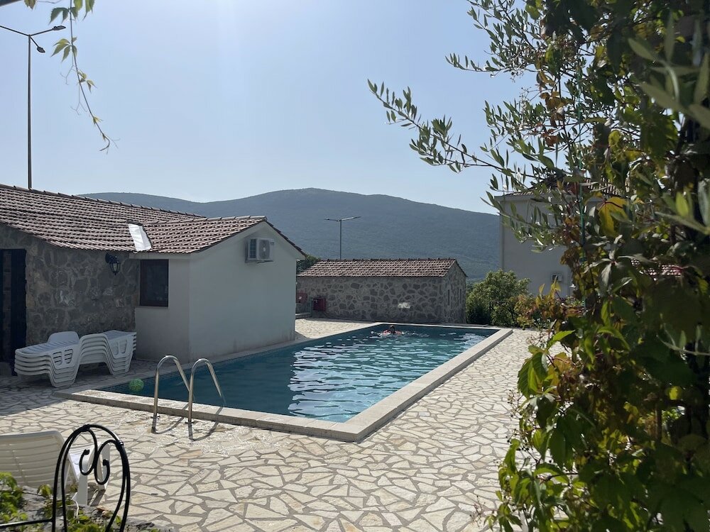 Фото Hotel Opera Jaz